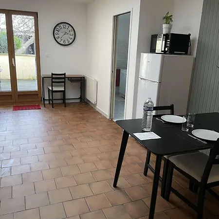 Duo Valenciennes 公寓